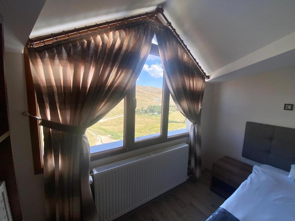 Zuemruet Palas Otel Erciyes ภายนอก รูปภาพ
